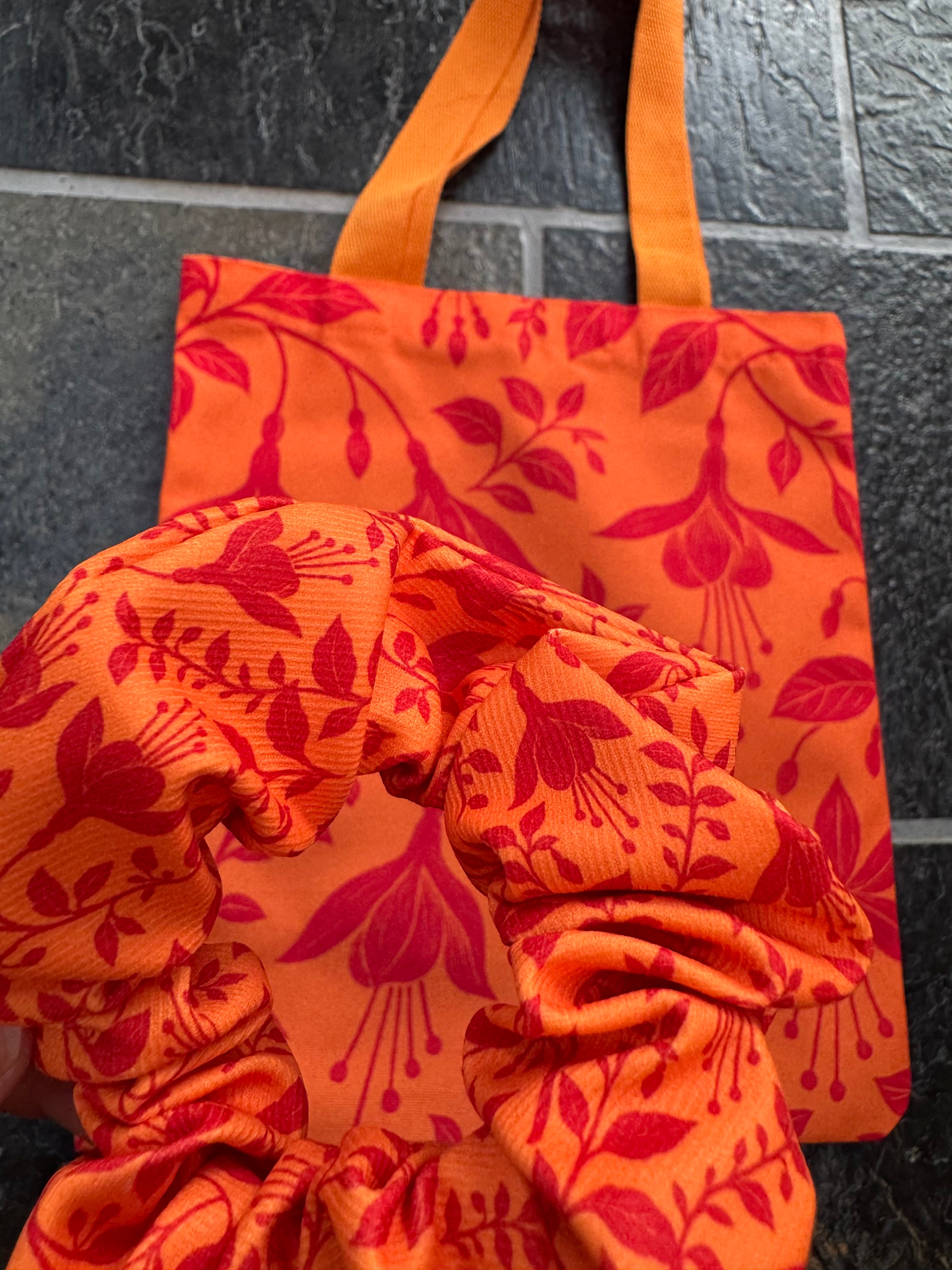 Floral Canvas Tote & Scrunchie Set
