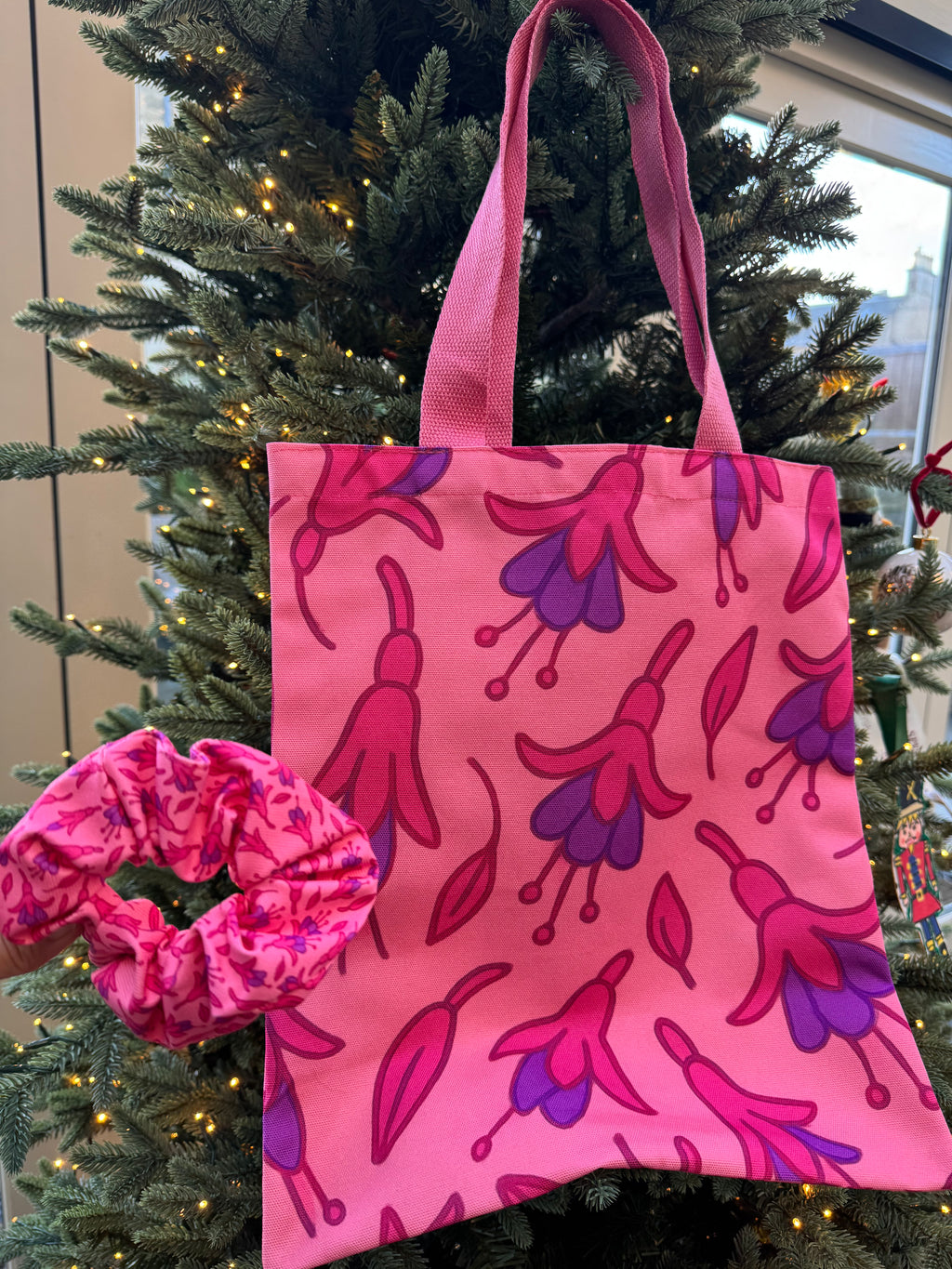 Fuchsia Flower Canvas Tote Bag – Cute Cartoon Floral Design Matching Gift Set Available